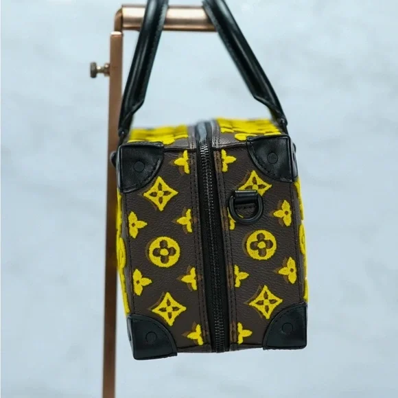 Louis Vuitton Soft Trunk Monogram Taffetage Speedy. *Rare* - Picture 4 of 16